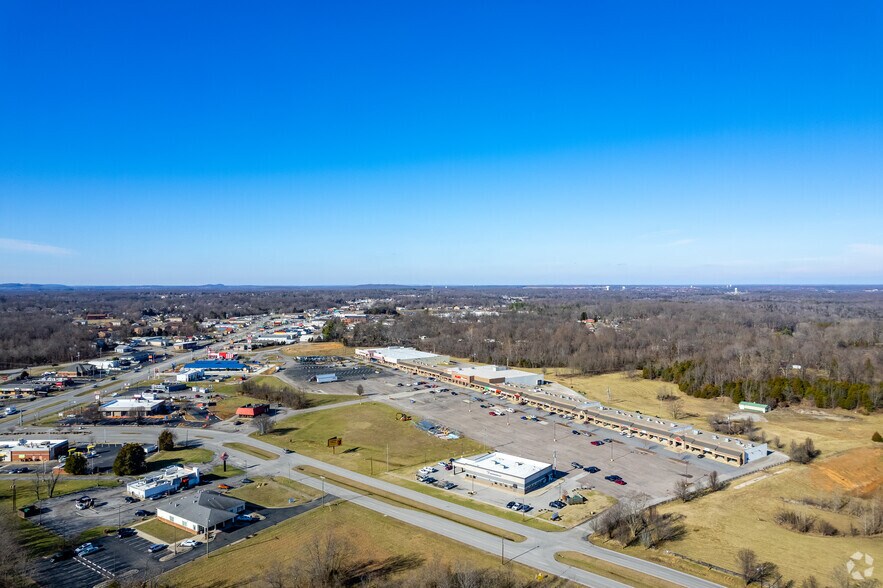 More Photos Of 137-205 E Lincoln Trail Blvd, Radcliff Unknown For Lease