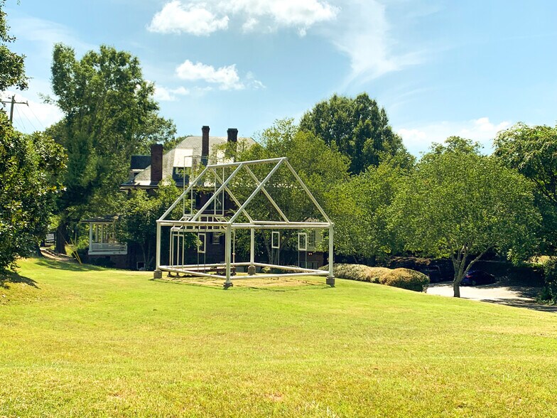 More Photos Of 426 Old Salem Rd, Winston-Salem Office For Lease