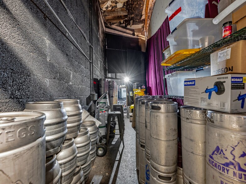 More Photos Of 70 N Main St, Mars Hill Restaurant For Sale