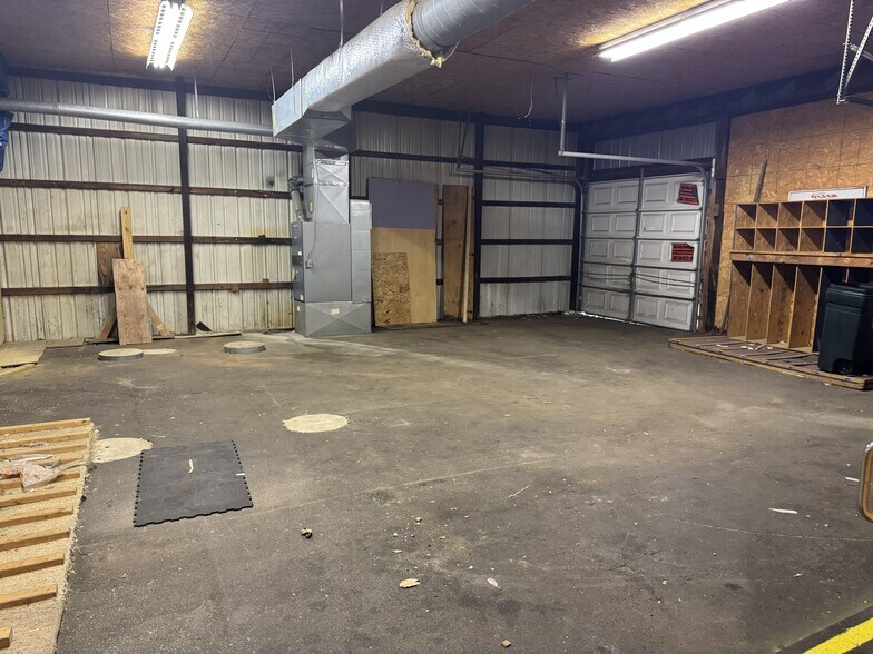 More Photos Of 1712 Ogletown Rd, Newark Flex For Lease