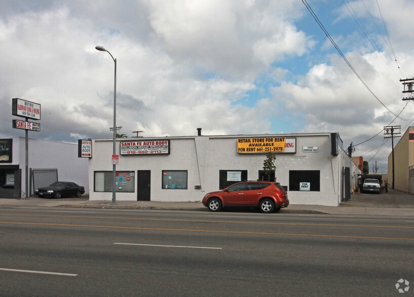 Primary Photo Of 12937-12945 Sherman Way, North Hollywood Service For Lease