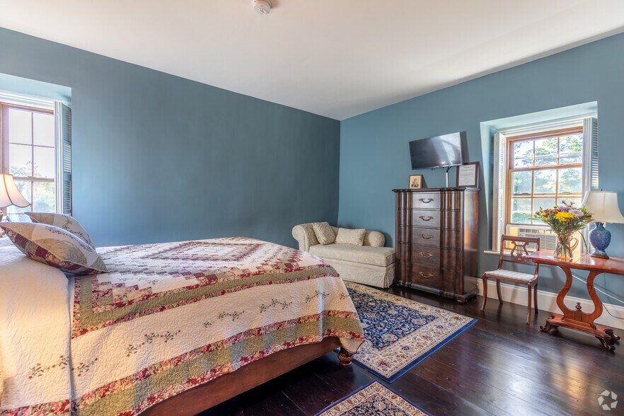 More Photos Of 1577 Route 52, Fishkill Hospitality For Sale