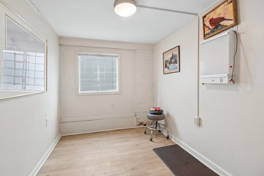 More Photos Of 2926 Canal St, New Orleans Office Residential For Sale
