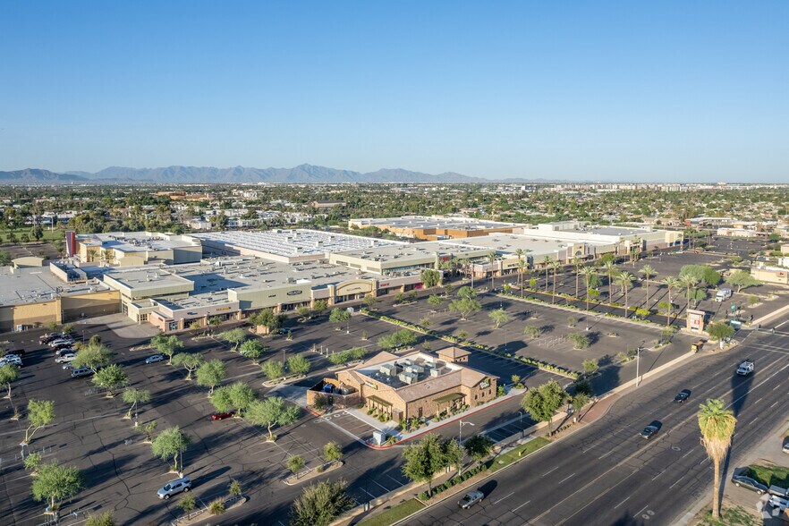 More Photos Of 1703 W Bethany Home Rd, Phoenix Unknown For Lease