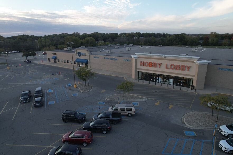 More Photos Of 2310-2560 4th St SW, Mason City Unknown For Lease