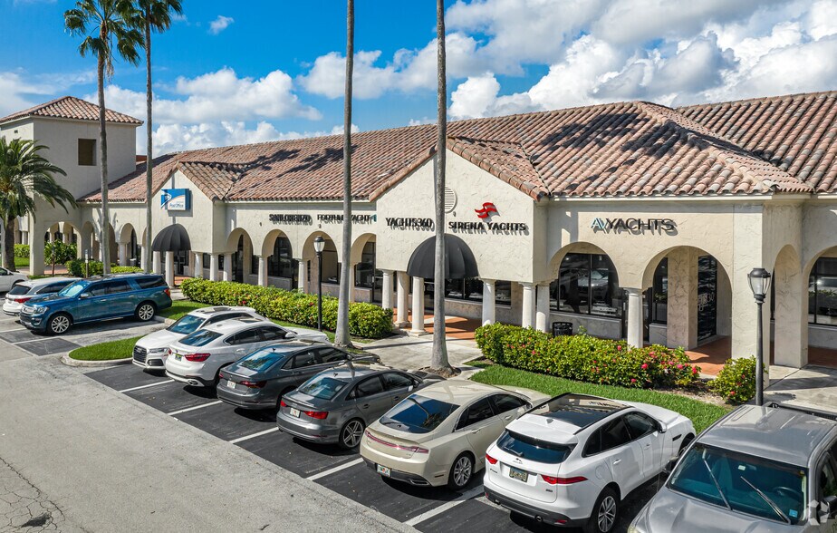 More Photos Of 1515-1637 SE 17th St, Fort Lauderdale Unknown For Lease