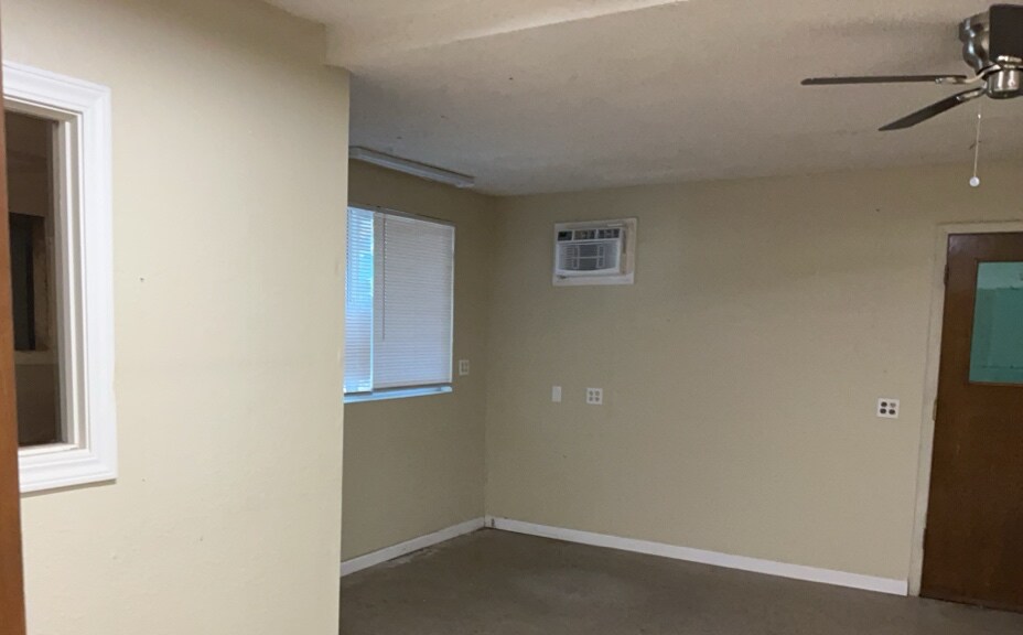 More Photos Of 760 Waugh Ln, Ukiah Warehouse For Lease