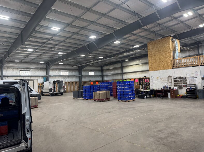 More Photos Of 600 Industrial St, Saint Peter Industrial For Lease