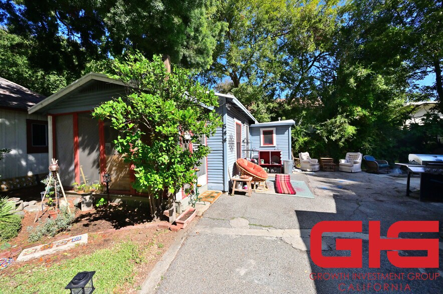 More Photos Of 542 N Madison Ave, Pasadena Apartments For Sale