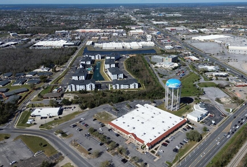 More Photos Of 621-633 N Highway 231, Panama City Freestanding For Sale