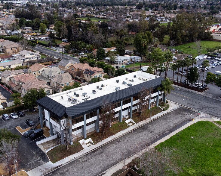 More Photos Of 4505 Allstate Dr, Riverside Office Residential For Sale