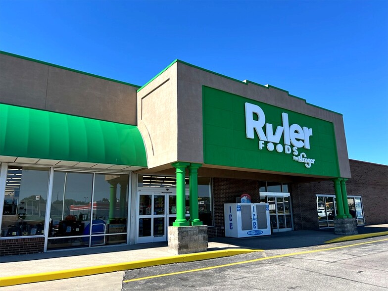 Primary Photo Of 1500 W Broadway St, Princeton Storefront For Lease