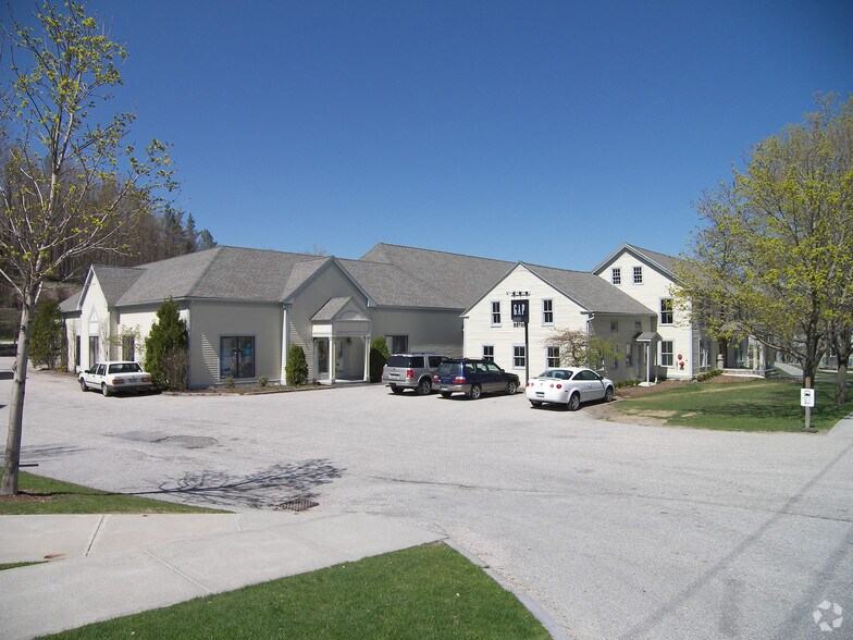Primary Photo Of Rte 7a @ Rte 7A, Manchester Center Unknown For Lease