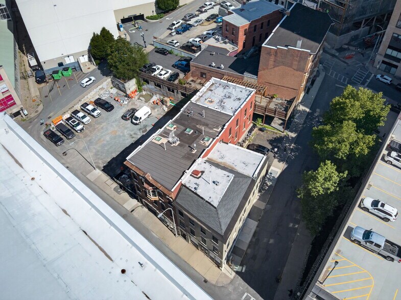 More Photos Of 83 Beaver St, Albany Apartments For Sale