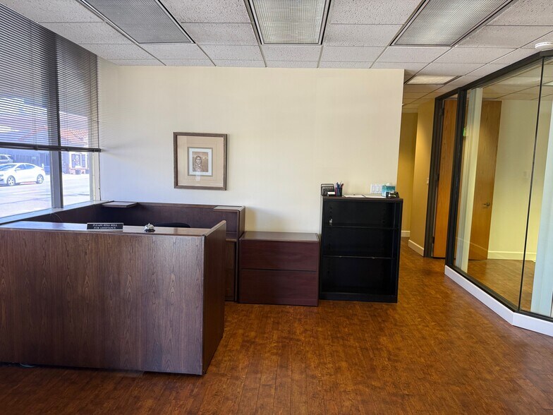 More Photos Of 2500 Santa Clara Ave, Alameda Office For Lease