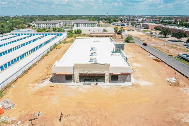 More Photos Of 1016 Calton Rd, Laredo Storefront For Lease