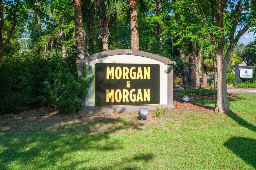 More Photos Of 1544 Fording Island Rd, Hilton Head Island Medical For Sale