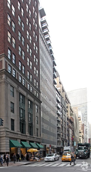 More Photos Of 20 E 46th St, New York Office For Lease