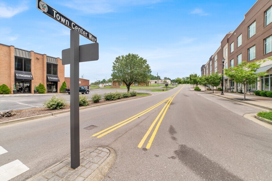More Photos Of 7110 Town Center Way, Brentwood Office For Sale