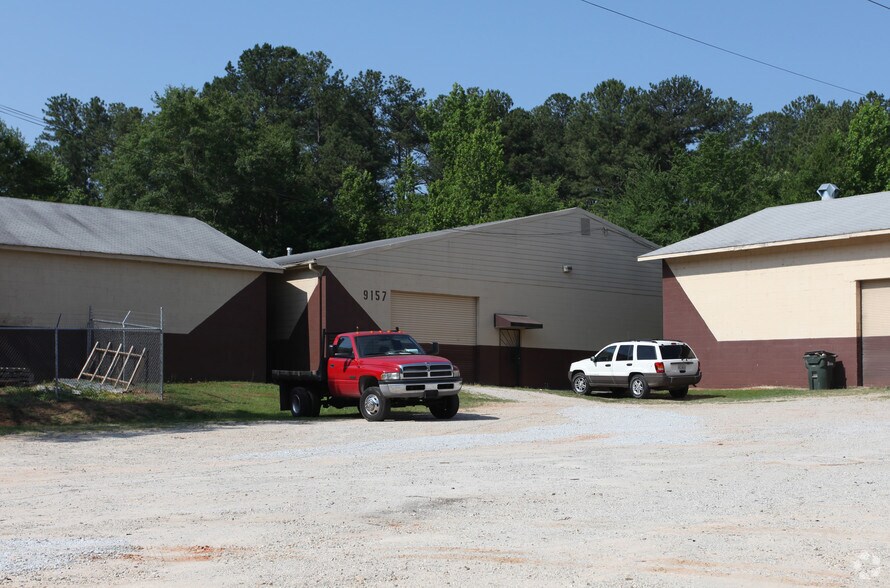 More Photos Of 9151-9157 Hazelbrand Rd, Covington Industrial For Lease