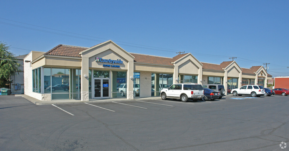 Primary Photo Of 6005-6011 N Division St, Spokane Freestanding For Lease