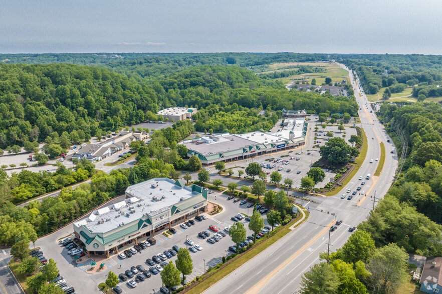 More Photos Of 4855 West Chester Pike, Newtown Square Unknown For Lease