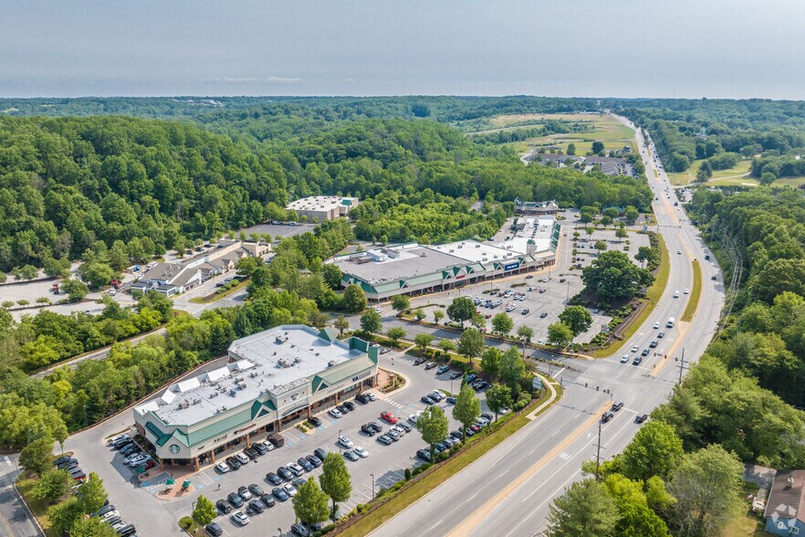 More Photos Of 4855 West Chester Pike, Newtown Square Unknown For Lease