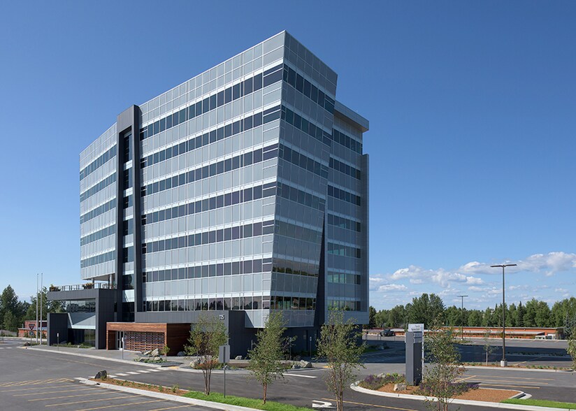 More Photos Of 725 E Fireweed Ln, Anchorage Office For Lease