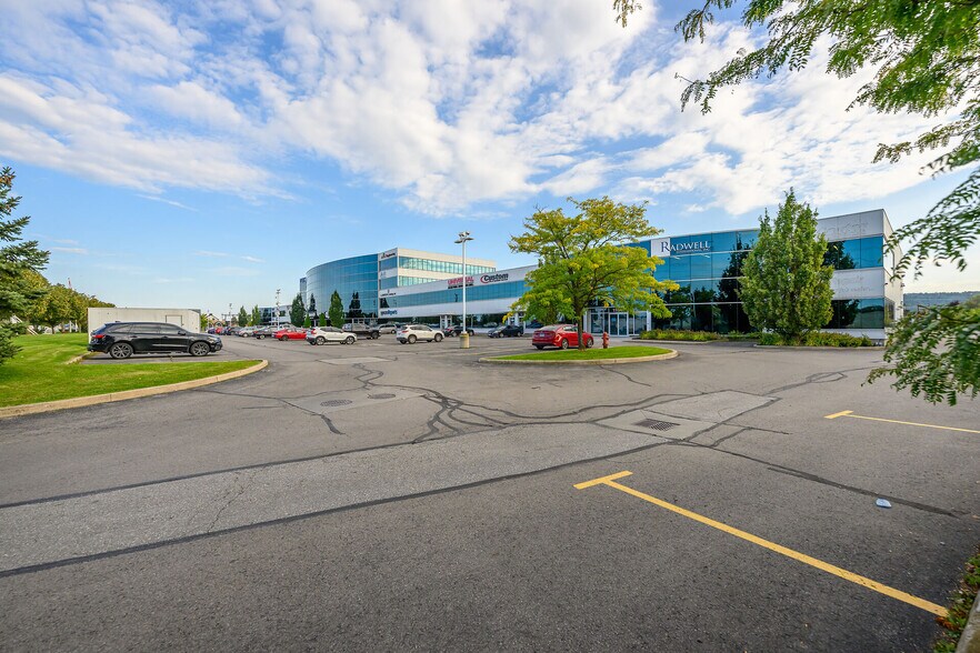 More Photos Of 1100 S Service Rd, Stoney Creek Office For Sale
