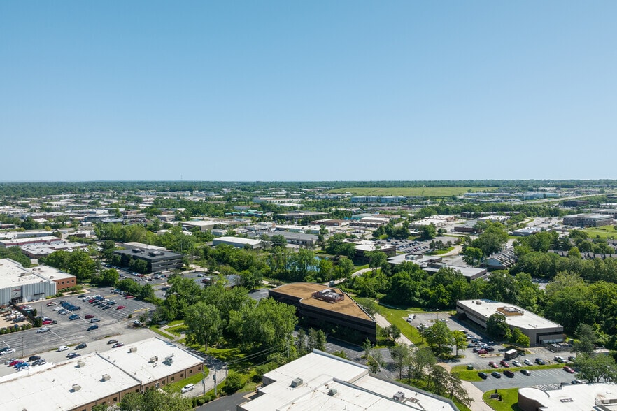 More Photos Of 11775 Borman Dr, Saint Louis Office For Sale