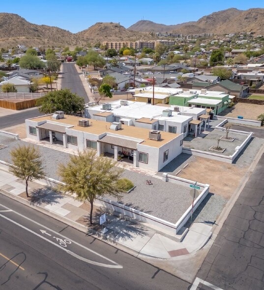 Primary Photo Of 9404 N 2nd Pl, Phoenix Apartments For Sale
