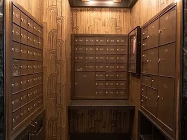 More Photos Of 6253 Hollywood Blvd, Los Angeles Loft Creative Space For Sale