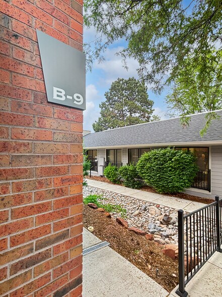 More Photos Of 8751 E Hampden Ave, Denver Office For Sale