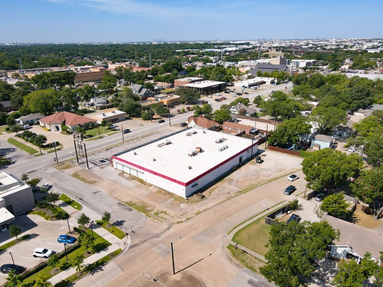 More Photos Of 1101 Main St, Garland Warehouse For Sale