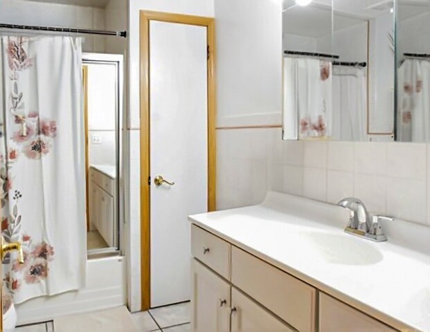 More Photos Of 4369 N Elston Ave, Chicago Specialty For Sale
