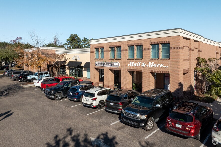 More Photos Of 600 Long Point Rd, Mount Pleasant Unknown For Lease