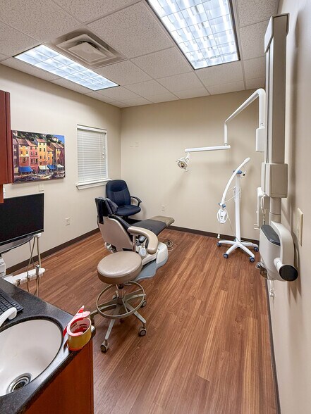More Photos Of 30 Rahling Cir, Little Rock Medical For Sale