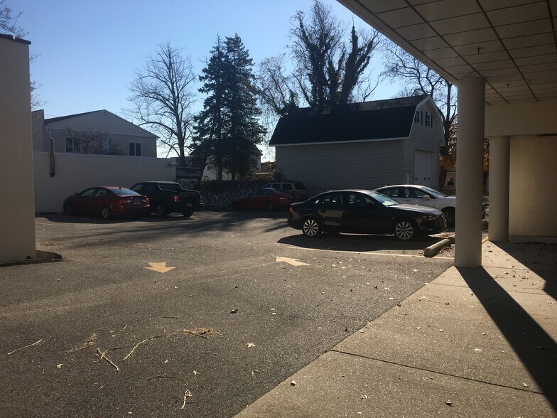 More Photos Of 810 Main St, Hackensack Office For Sale