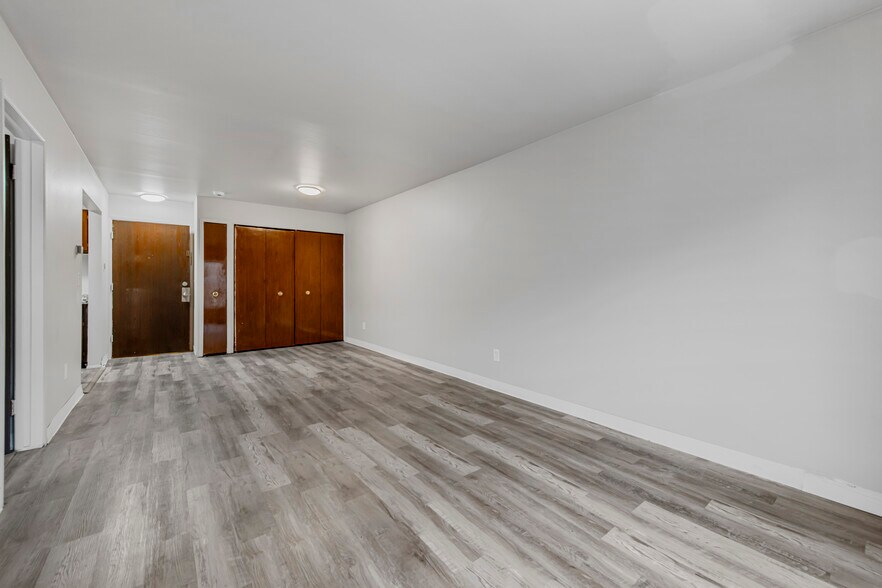 More Photos Of 23740 Fenkell St, Detroit Apartments For Sale