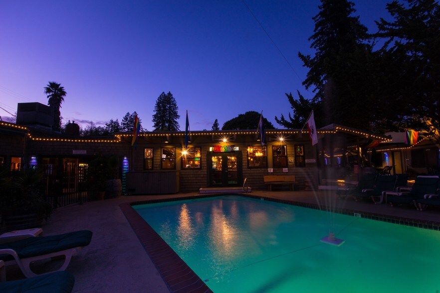 More Photos Of 16390 4th St, Guerneville Hotel For Sale