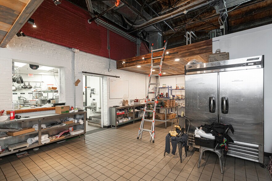More Photos Of 425 Bridge St, Phoenixville Freestanding For Sale