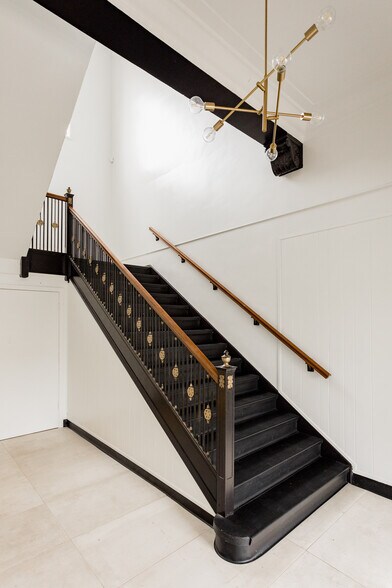 More Photos Of 3901 Christopher St, Hamtramck Manufacturing For Lease