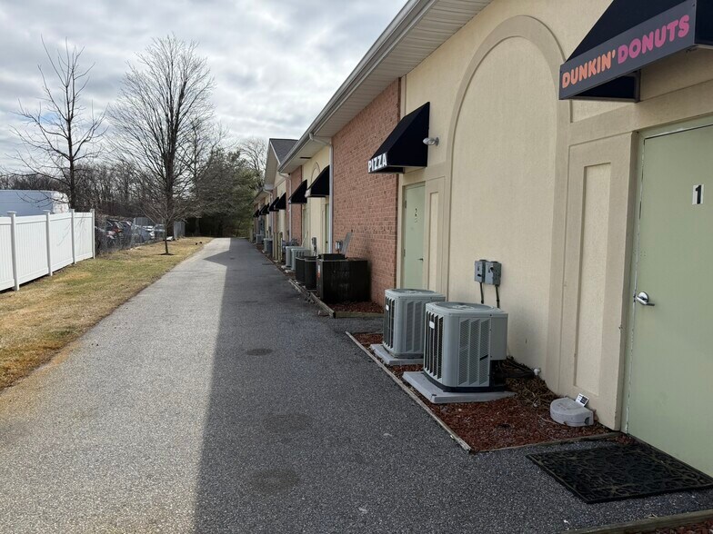 More Photos Of 621 US Highway 130, Hamilton General Retail For Sale