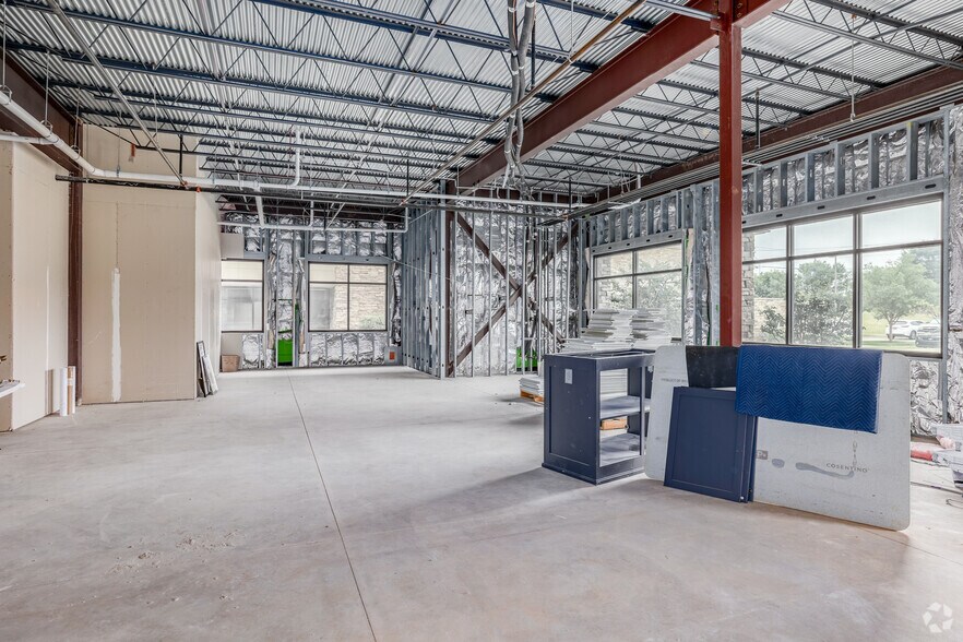 More Photos Of 3151 W Tecumseh Rd, Norman Medical For Sale