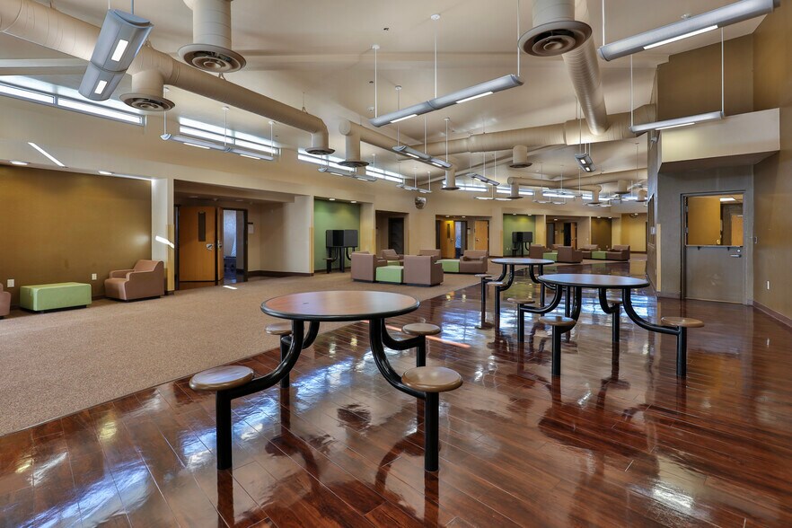 More Photos Of 1741 Sycamore Ave., Kingman Healthcare For Sale