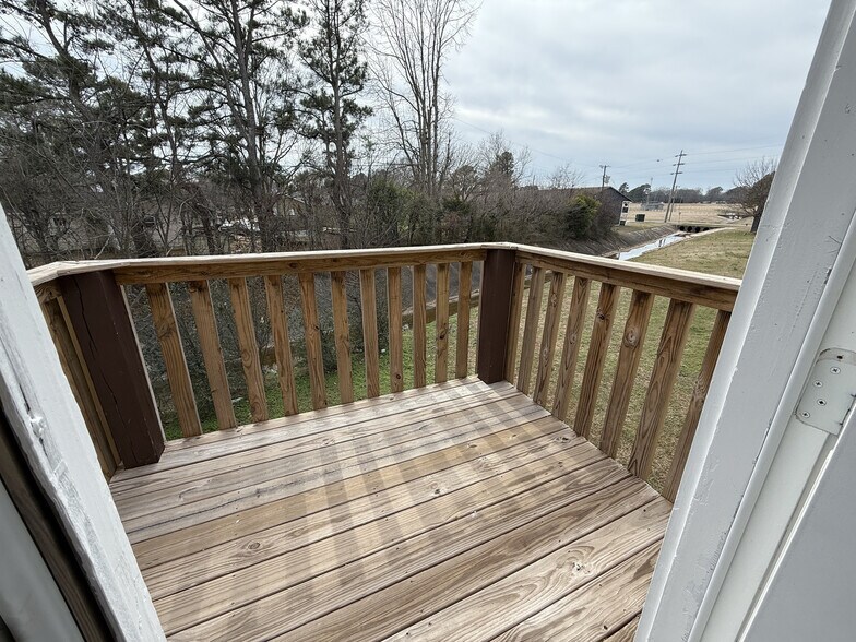 More Photos Of 217 & 219 8th St SW, Decatur Apartments For Sale