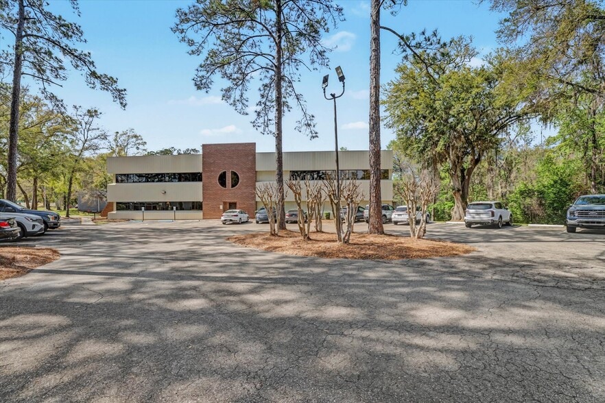 More Photos Of 3660 Hartsfield Rd, Tallahassee Office For Sale