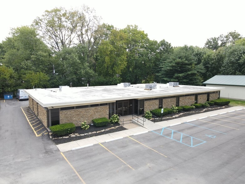 More Photos Of 3045 S Meridian St, Indianapolis Office For Lease