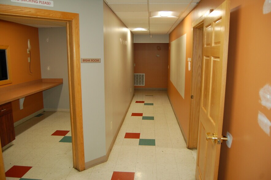 More Photos Of 4750 S Ky Route 321, Hagerhill Medical For Sale