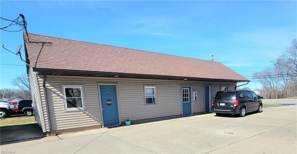 More Photos Of 3537 Liberty Ave, Vermilion Hotel For Sale